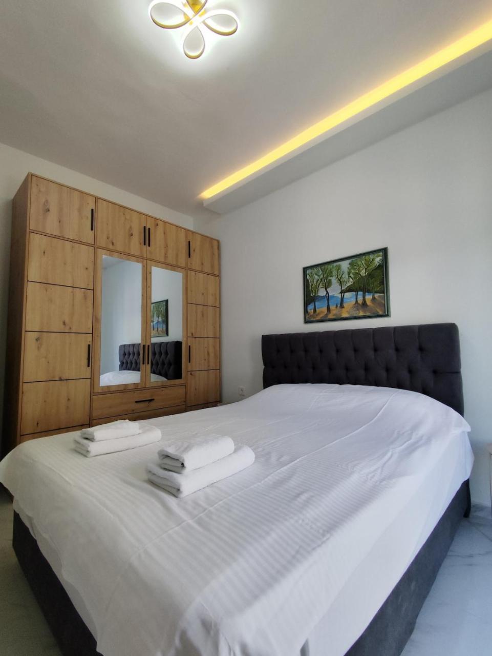 Rotonda City Apartment