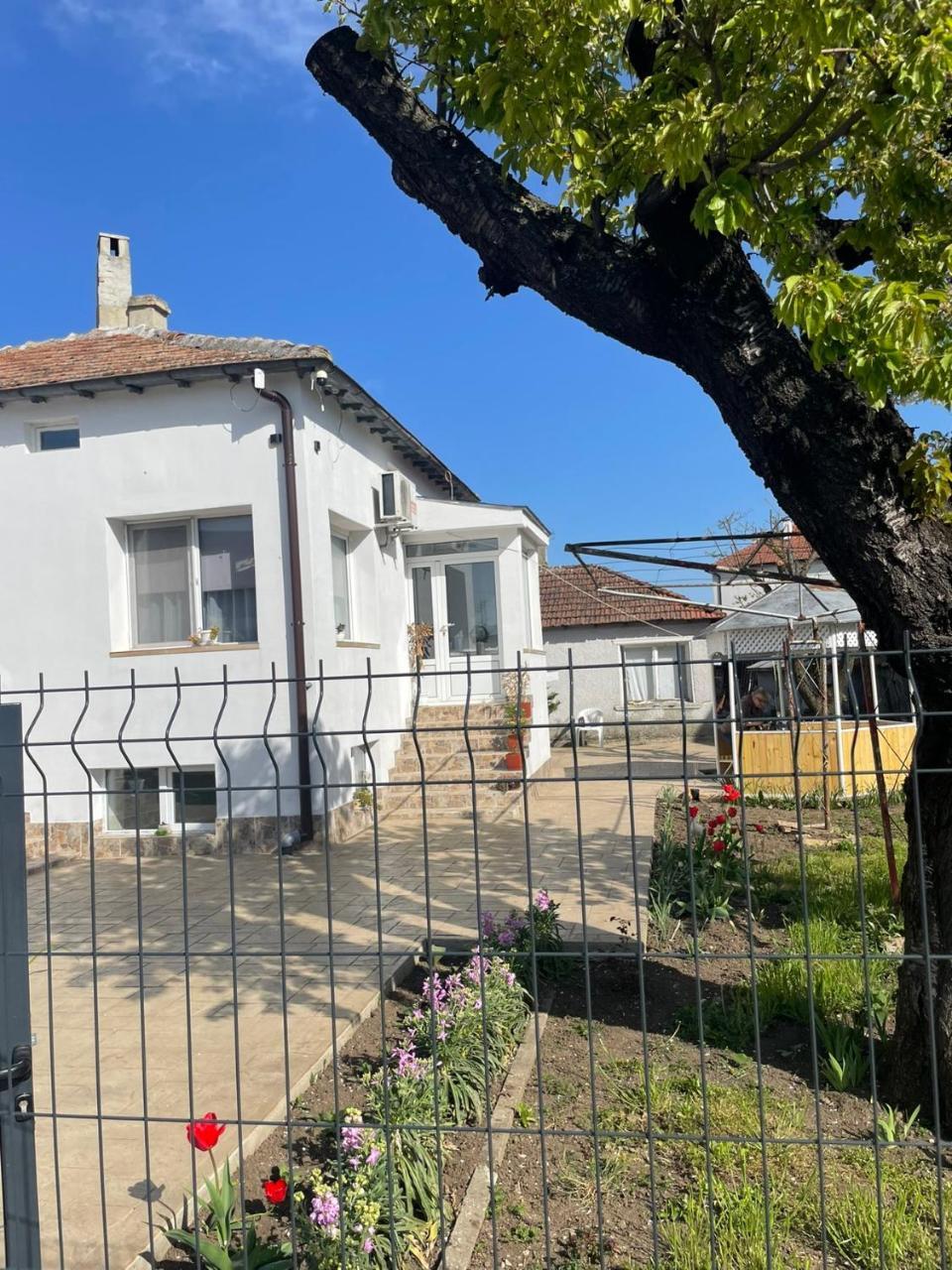 Kyshta Za Gosti Nika