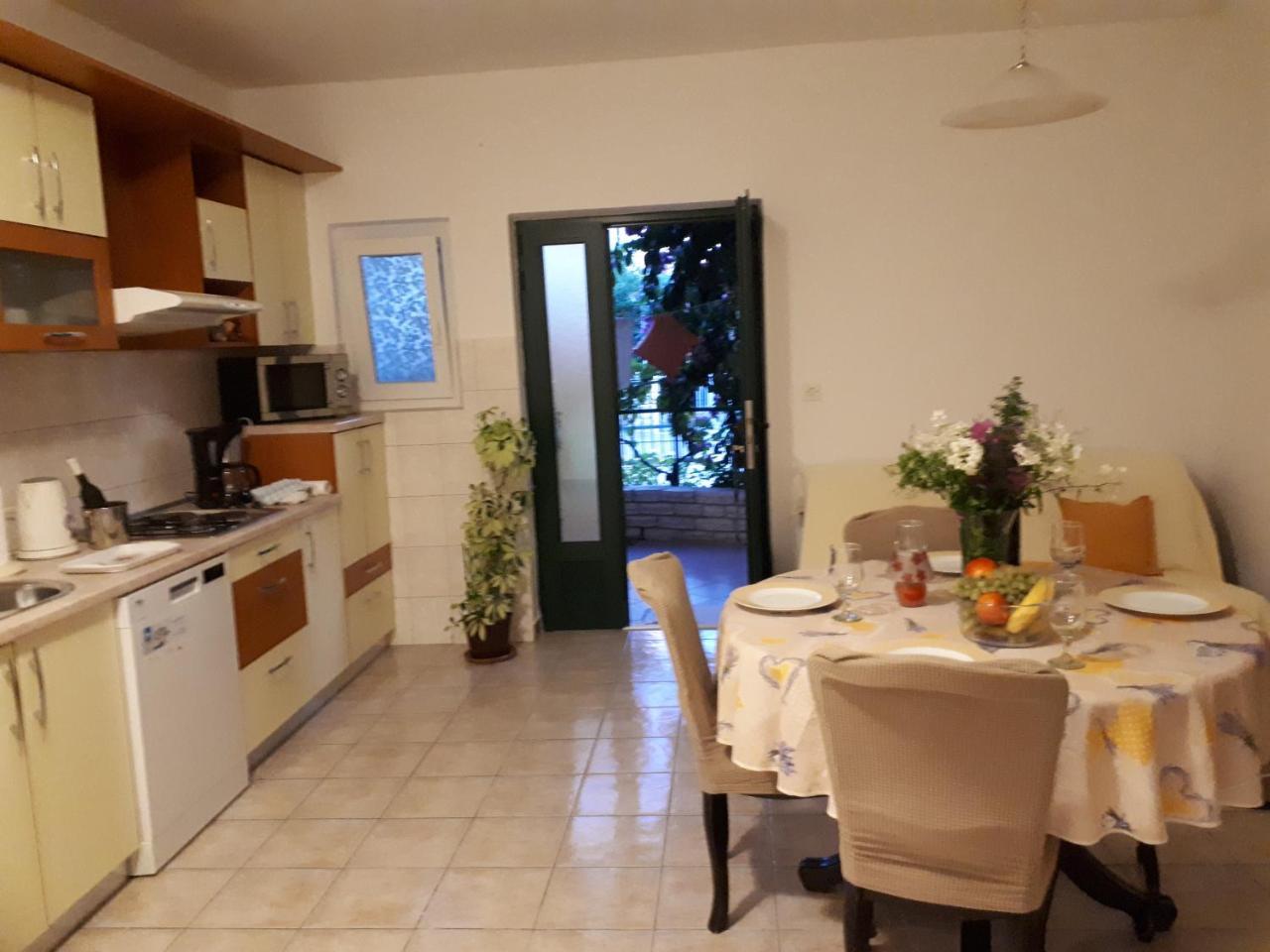 Mirjana Apartman