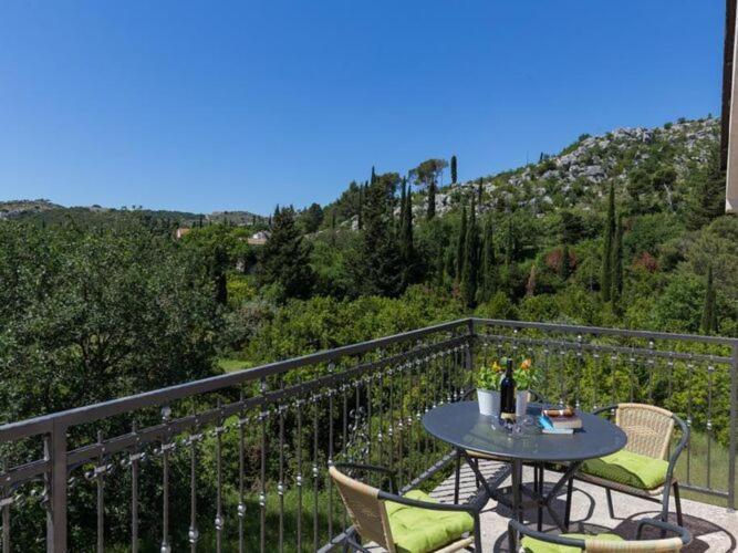 Apartment Green Oase Three Bedroom Apartment With Balcony A4 1