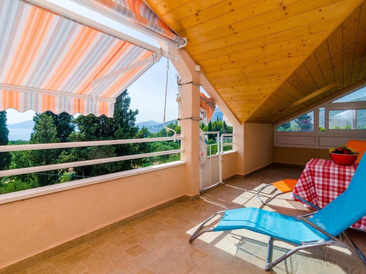Apartments Donita Comfort Two Bedroom Apartment With Balcony & Sea View