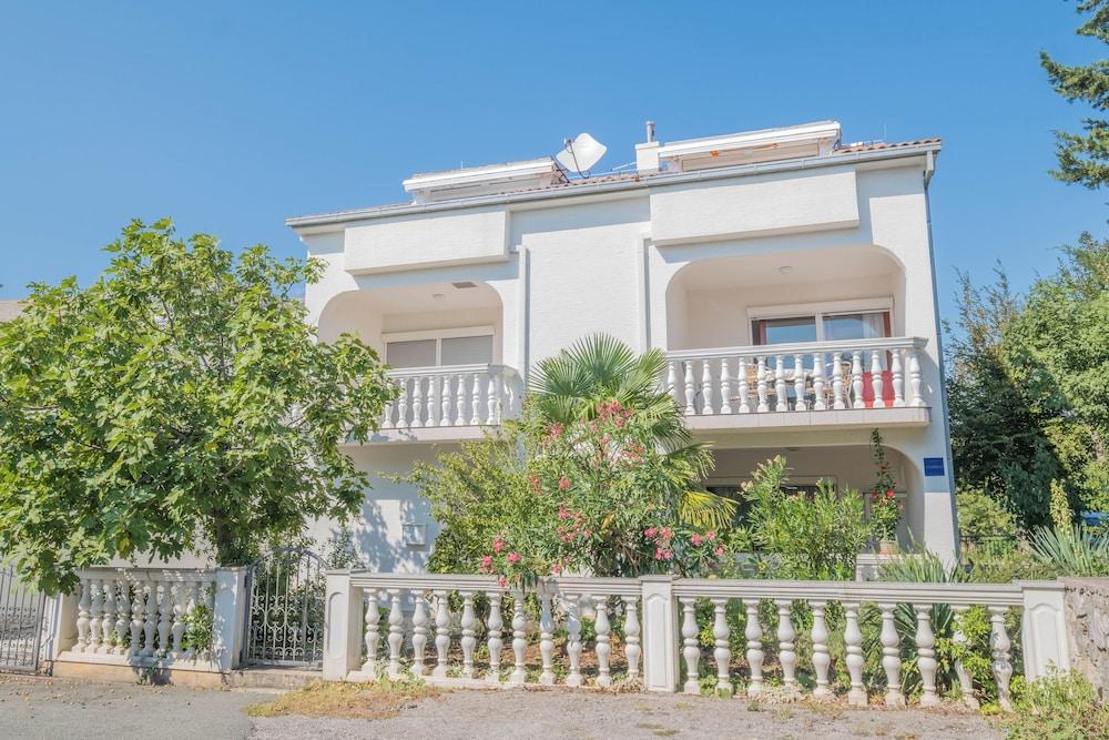 Apartment Miskic 3