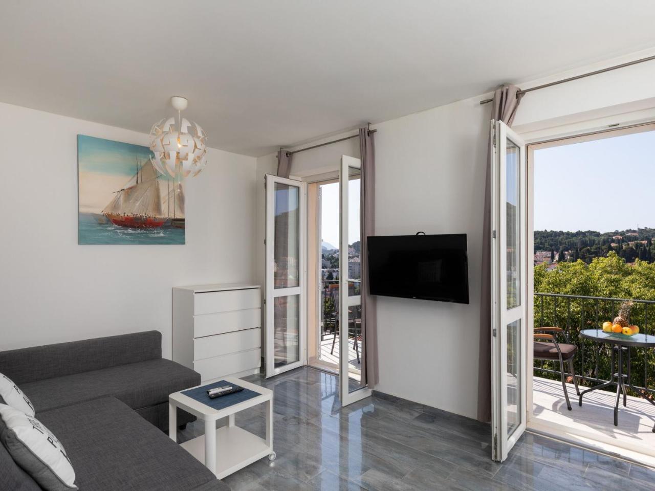 Begovi Guest House One-bedroom Apartment Lilly