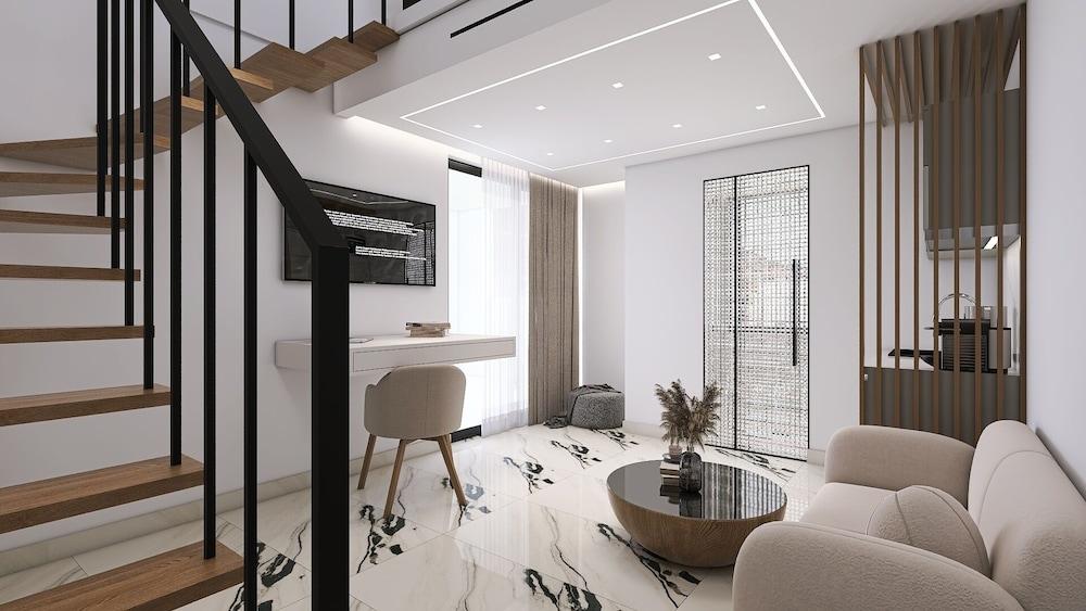 Captain Napoleon Paterakis Cnp Luxurious Suites