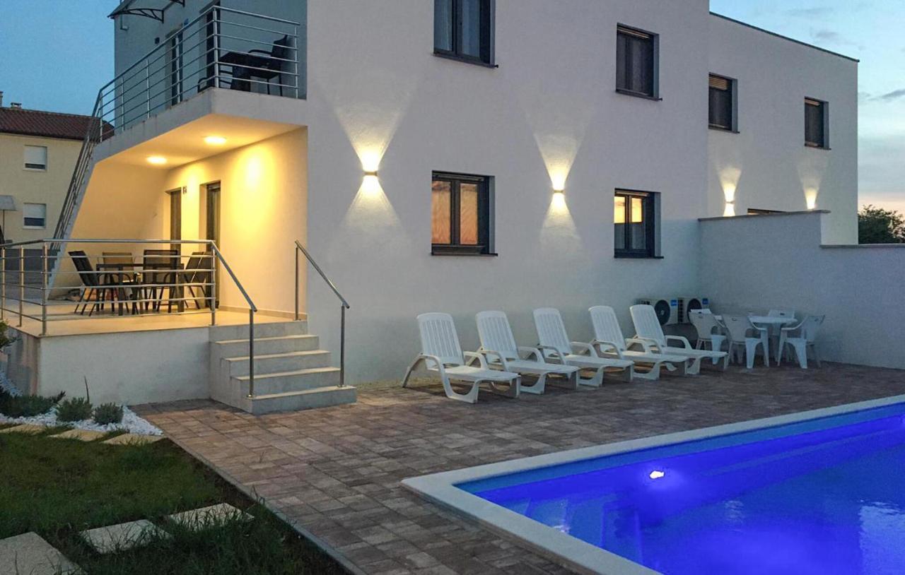 Cozy Apartment In Umag With Wifi