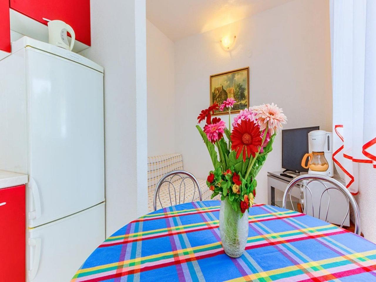 Apartments Ivo Comfort One Bedroom Apartment With Terrace & Sea View A3