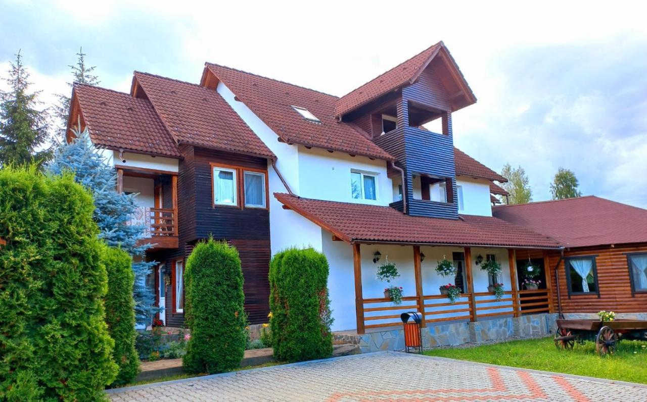 Camere de Inchiriat Ceahlau