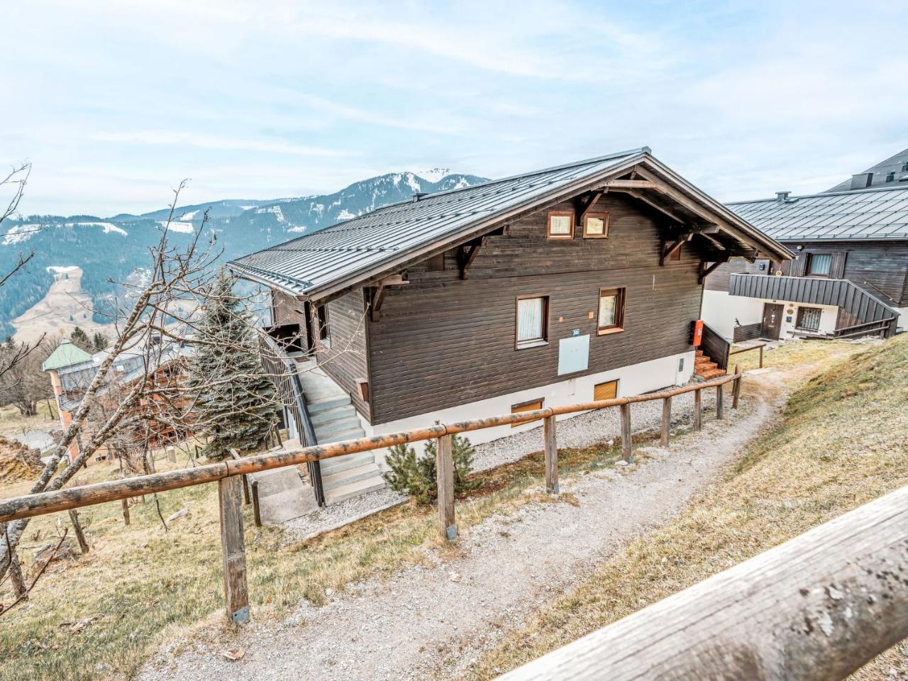 Apartment Daniele by Interhome