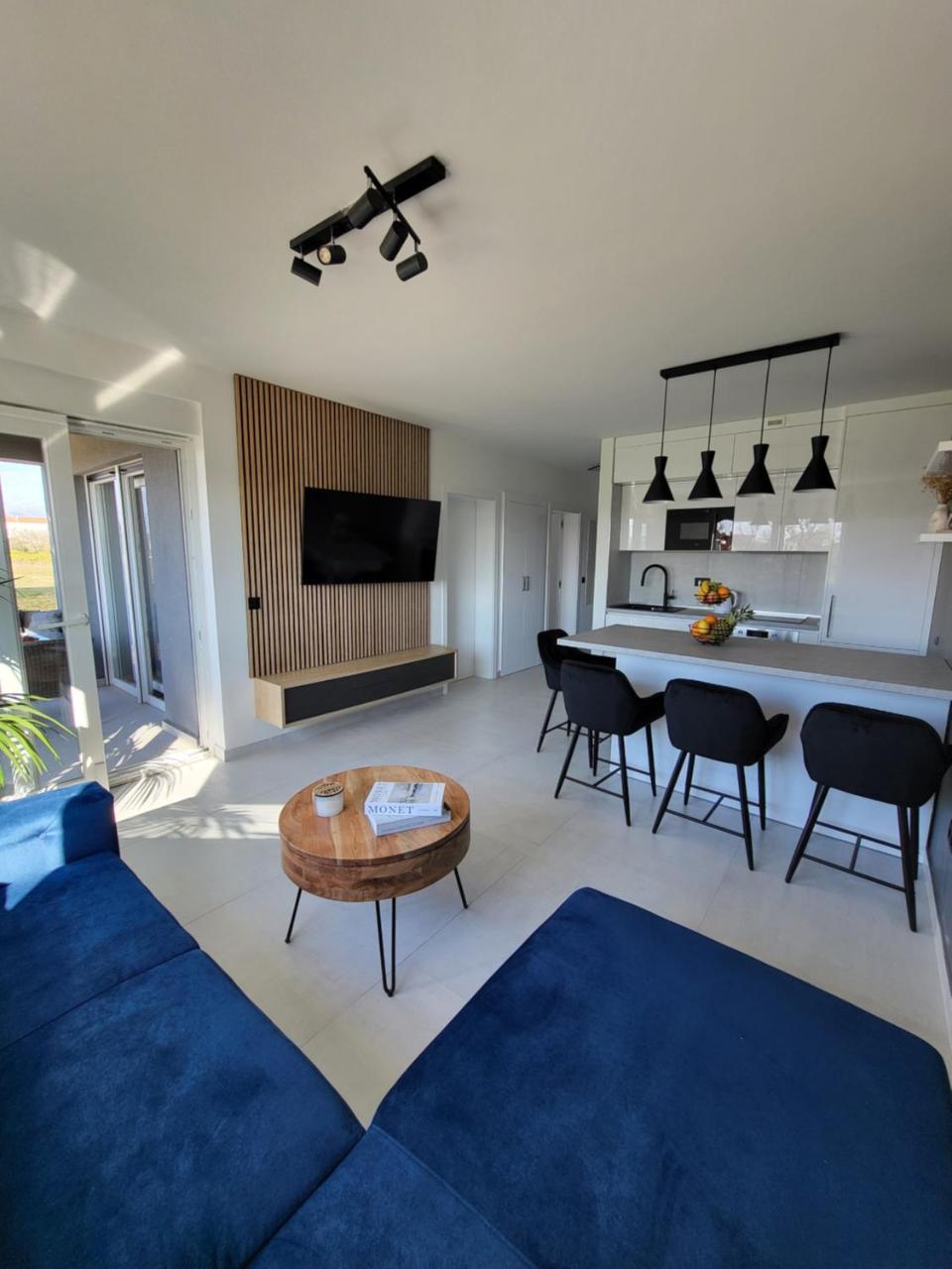 Doris Apartment