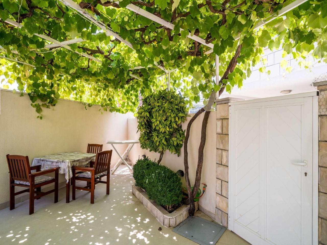 Guest House Vulic One-bedroom Apartment