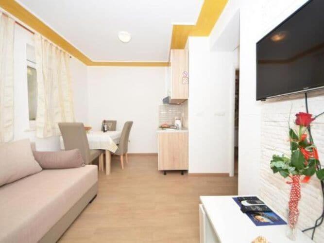 Guest House Mia St Studio Apartment A3