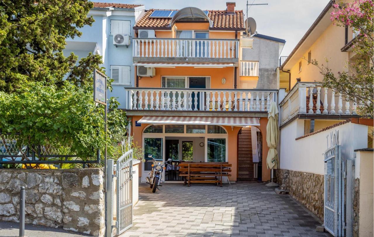 Cozy Apartment In Selce With Wifi