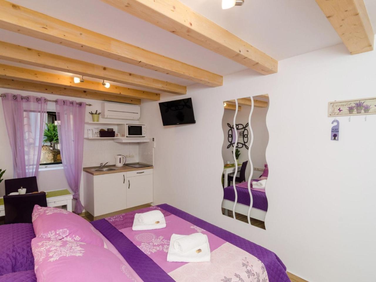 Apartment In Dubrovnik For 2 People