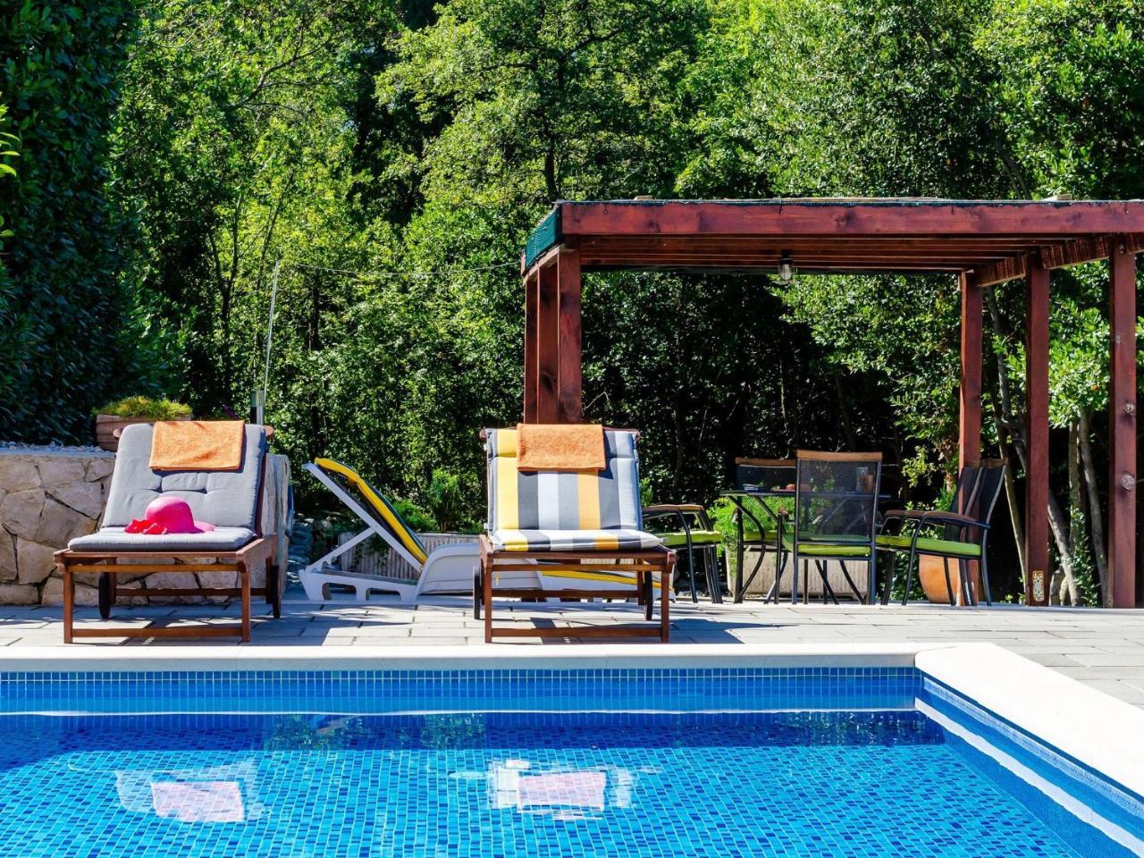 Villa Oasis Cypress Three Bedroom Villa With Terrace & Swimming Pool