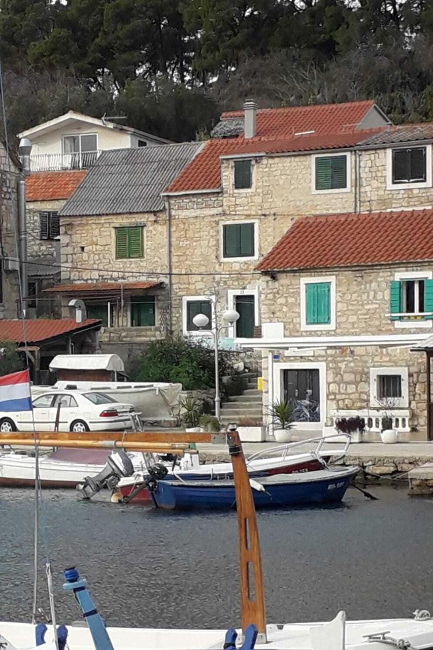Seaside Holiday House Maslinica, Solta 23838