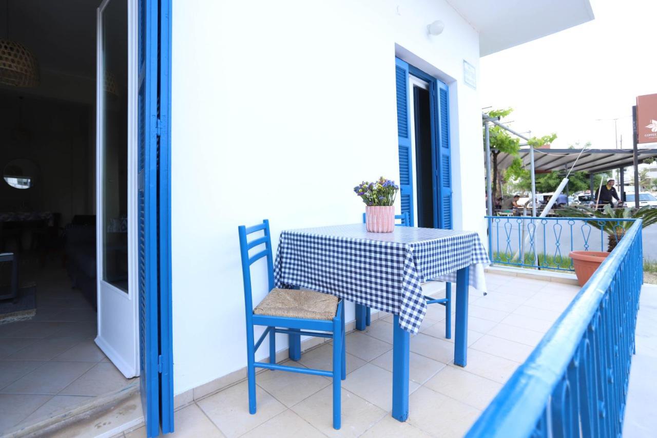 Rhodes Town Garden Apartment