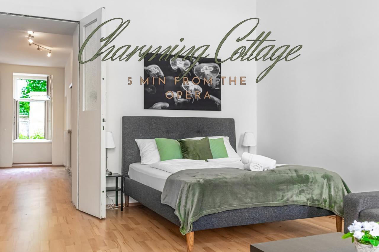 Modern 2br Apt. Perfect For Long & Short Stays