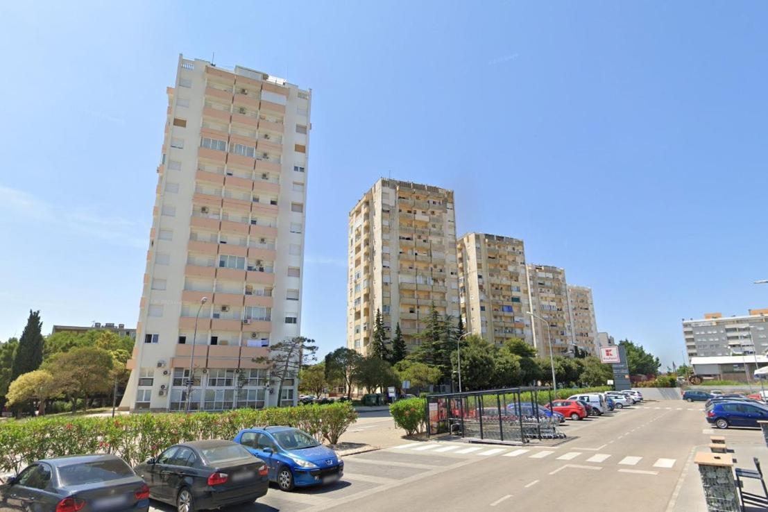 Apartments With Wifi Zadar 23874