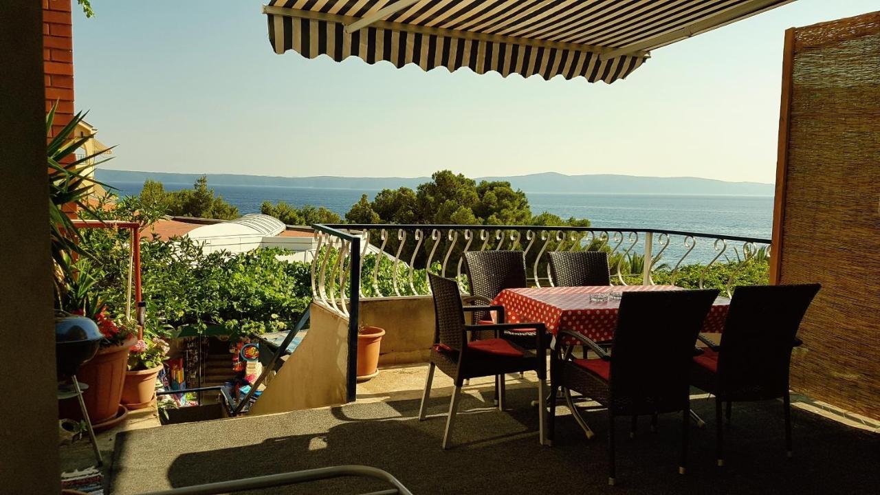 Apartment by The Sea