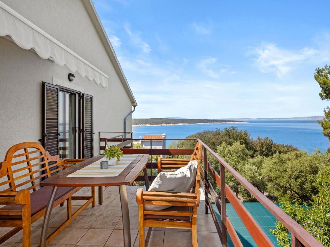 Two-bedroom Apartment With Sea View