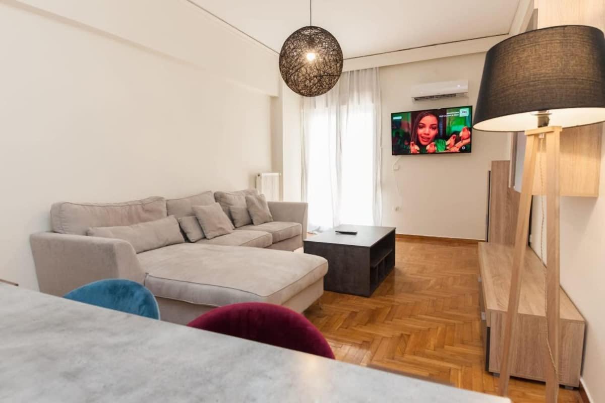 Luxury Pireas Stay New 2br Urban Escape