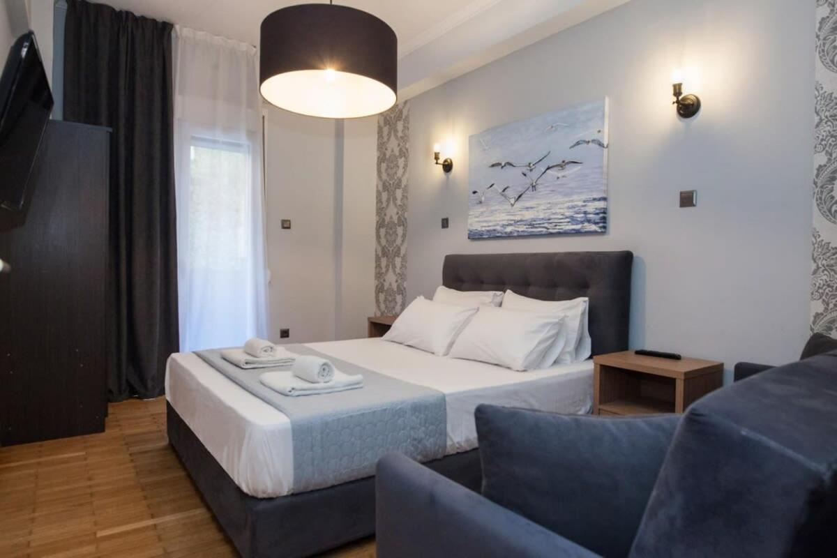 Metaxourgio 2 Bedroom Gem For Urban Explorers