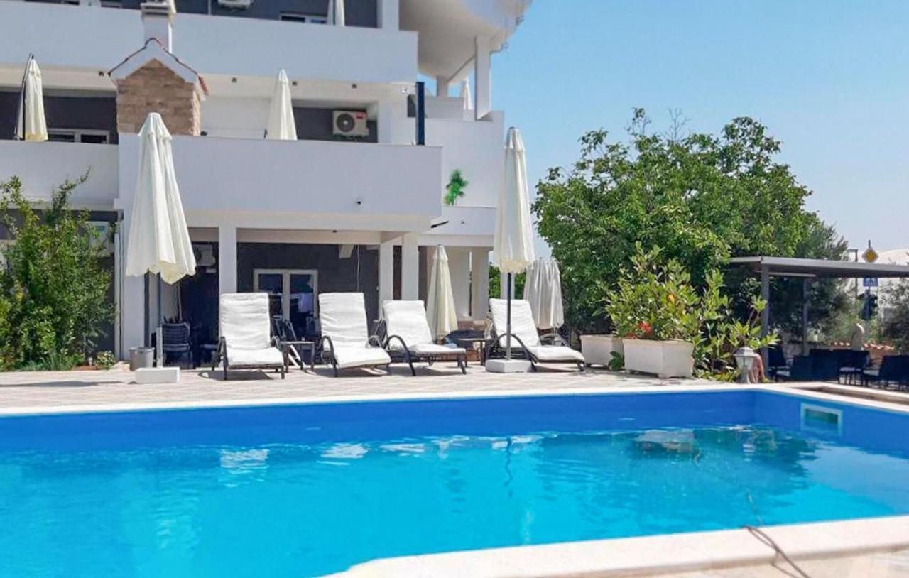 Stunning Apartment In Vodice