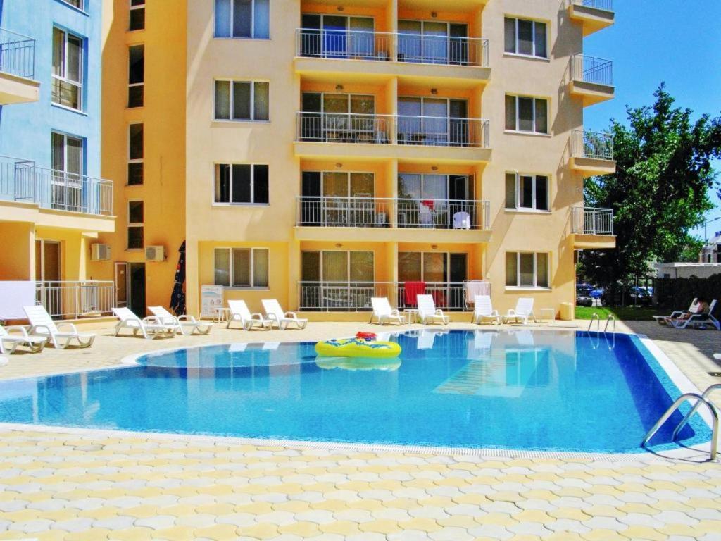 Residence Livi Paradise Sunny Beach! 2 Plus 1 600m Away From The Beach