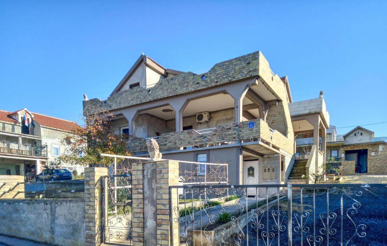 Stunning Apartment In Gornji Karin