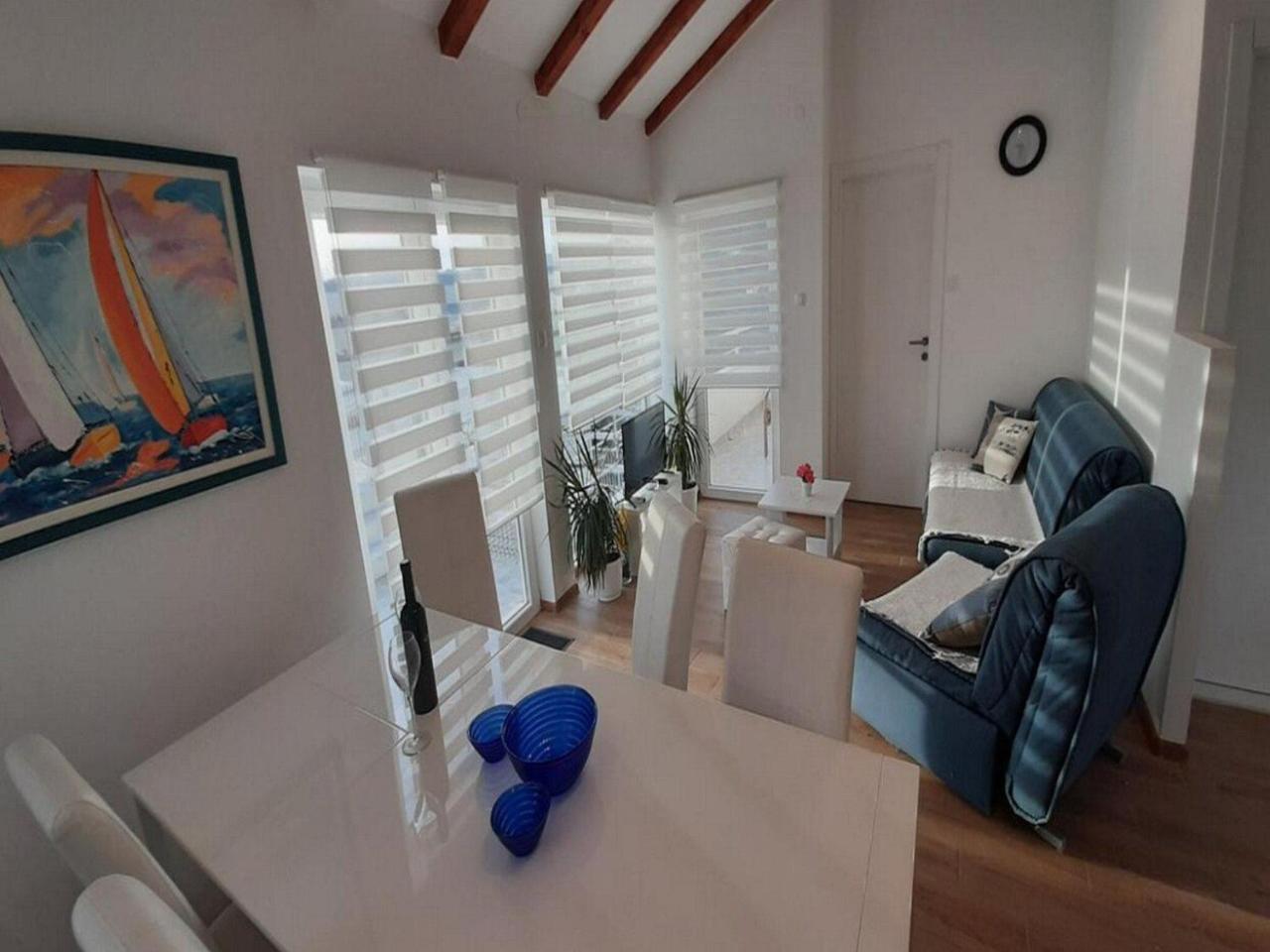 Villa Nika-five Bedroom Villa With Pool