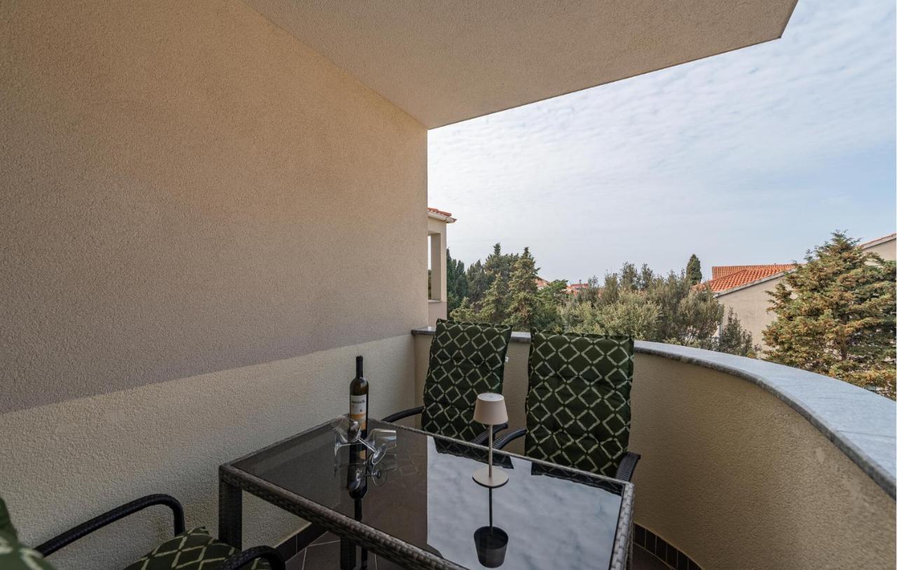 Awesome Apartment In Novalja With Wifi