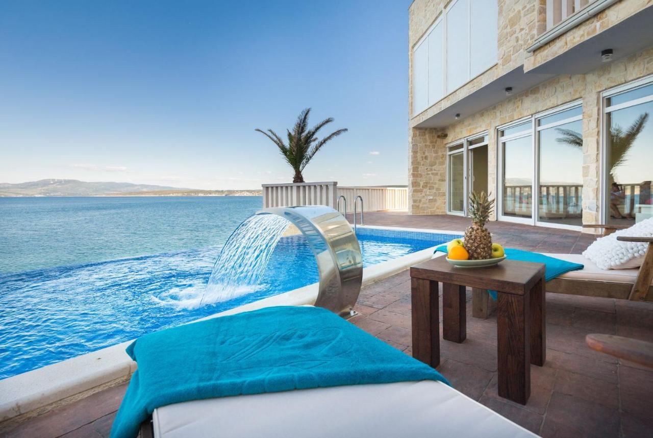 Luxury At Villa Cama Your Dream Vacation Rental