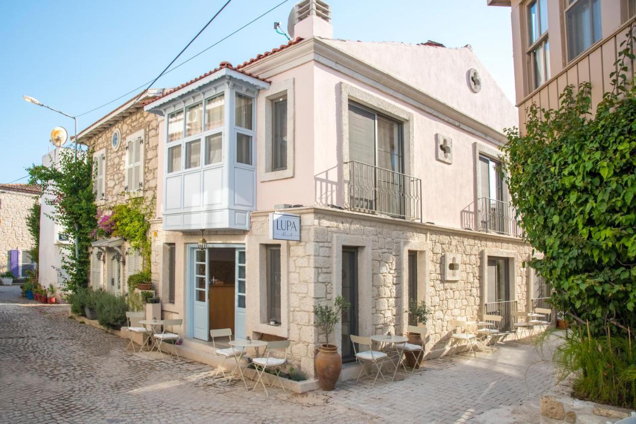 Lupa Alacati