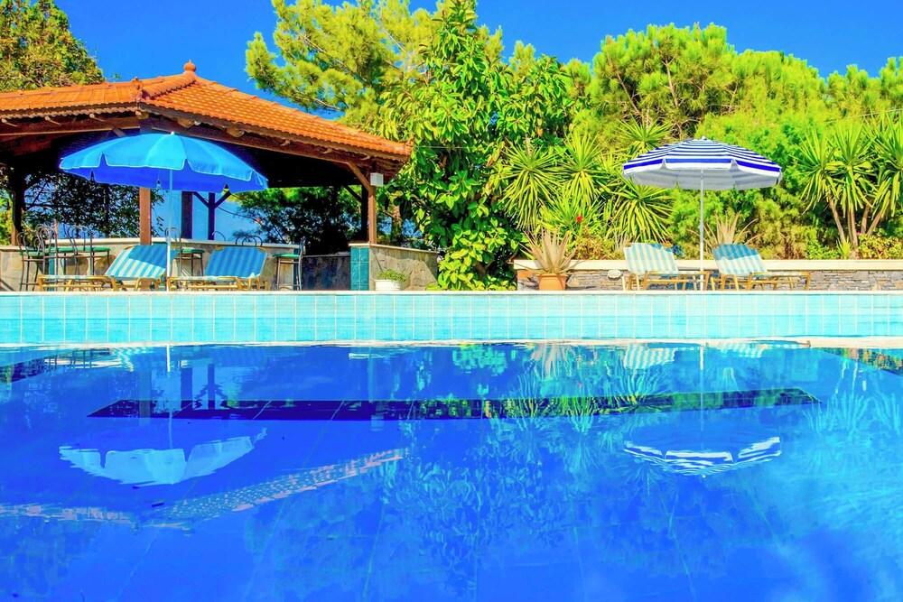 Villa Apollo Pelagia