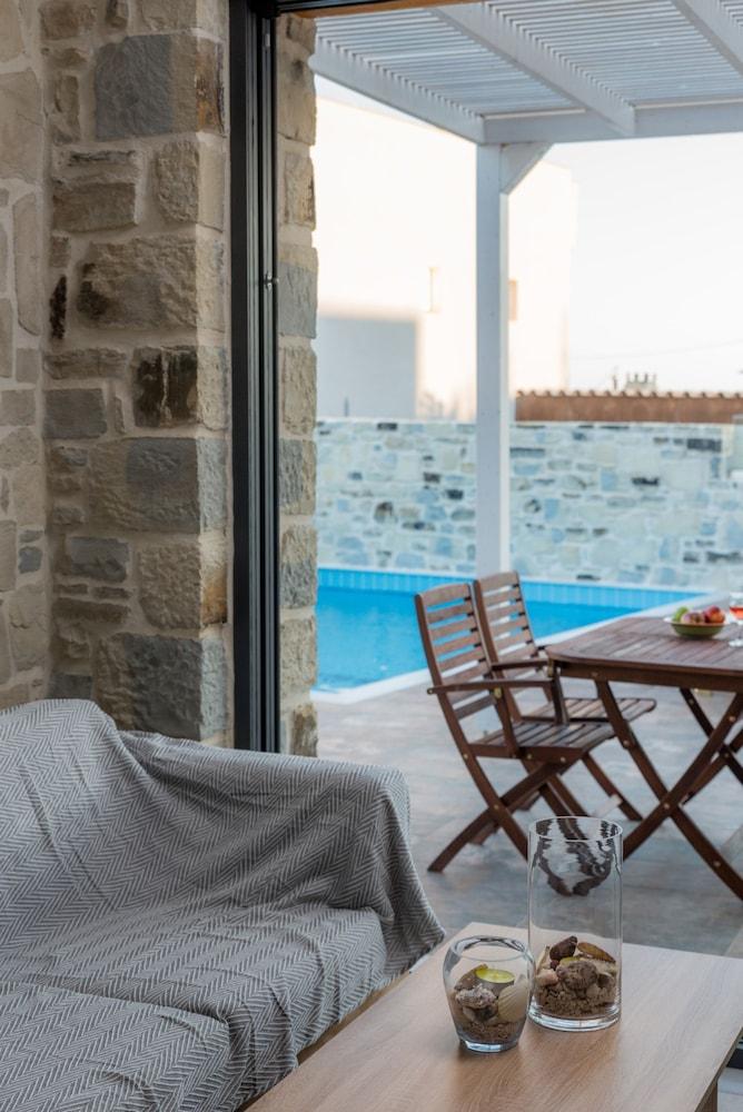 Elmara Luxury Villa 3 Next To The Beach