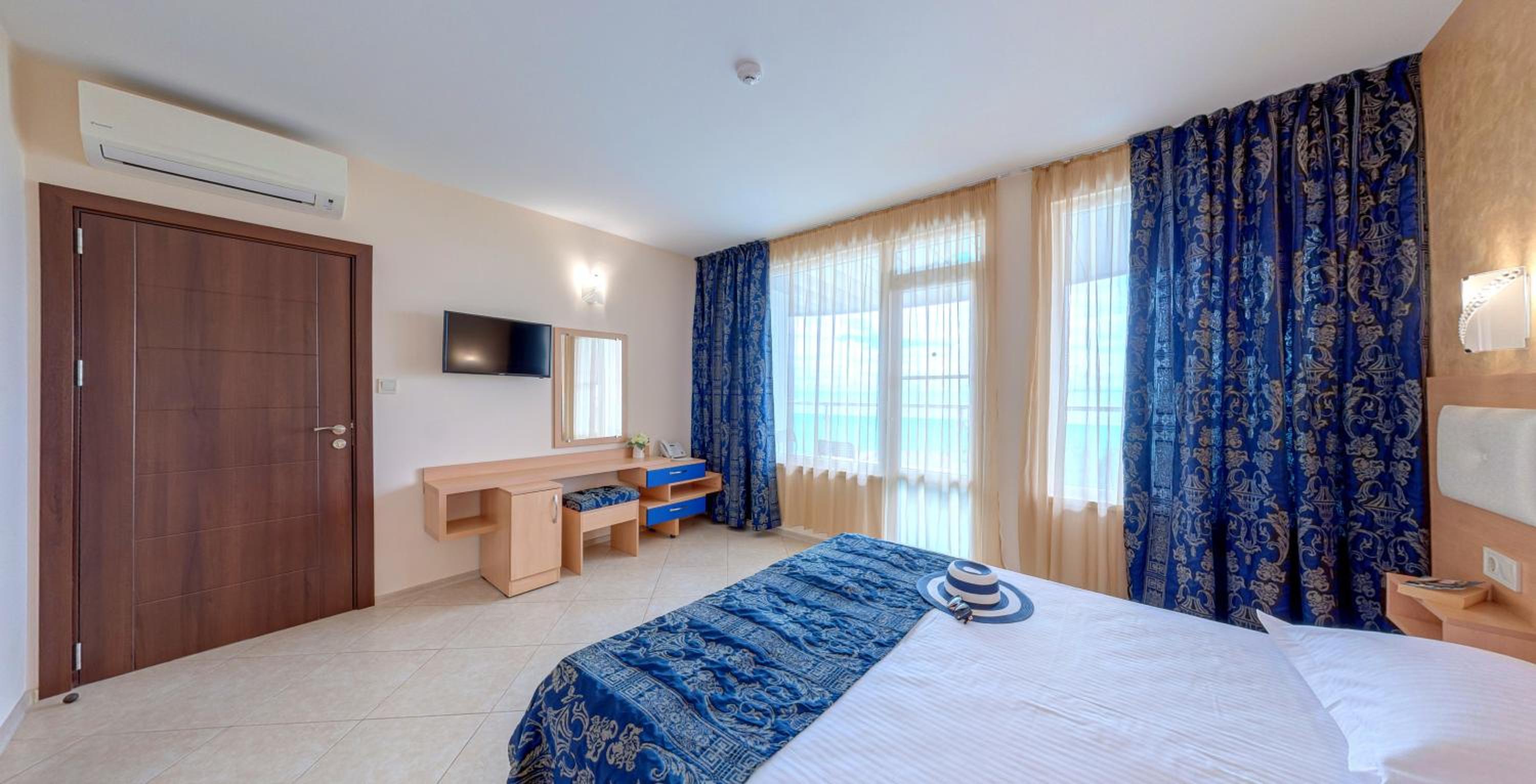Blue Bay Hotel