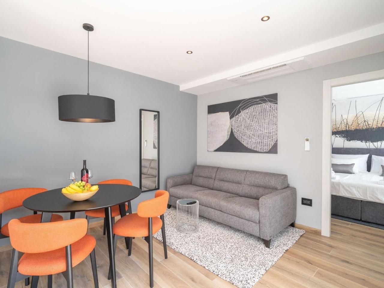 Apartments Villa Royale Luxury One Bedroom Apartment With Terrace