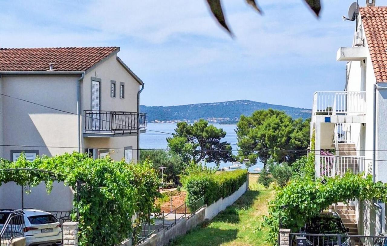 Cozy Apartment In Sveti Filip I Jakov