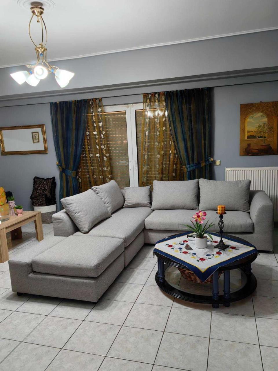 Chrisoupoli Cheerful 2 Bd Apt With Balcony