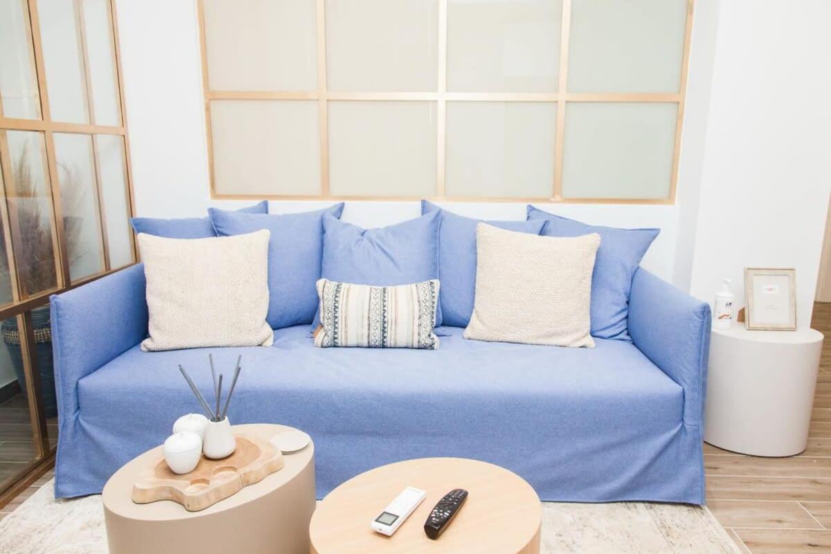 Comfortable 2 Bd Apt Near Sintagma Square