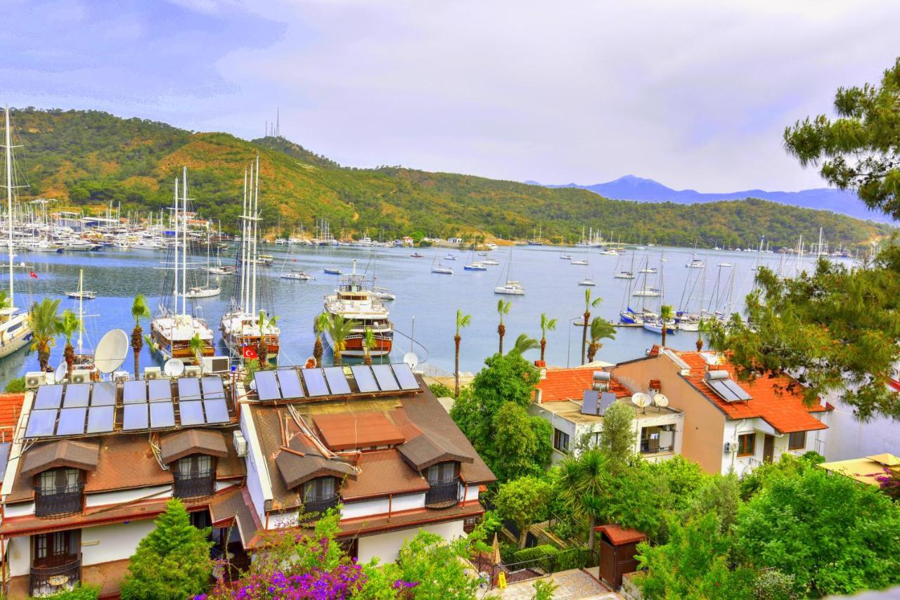 Royalis Boutique Suites