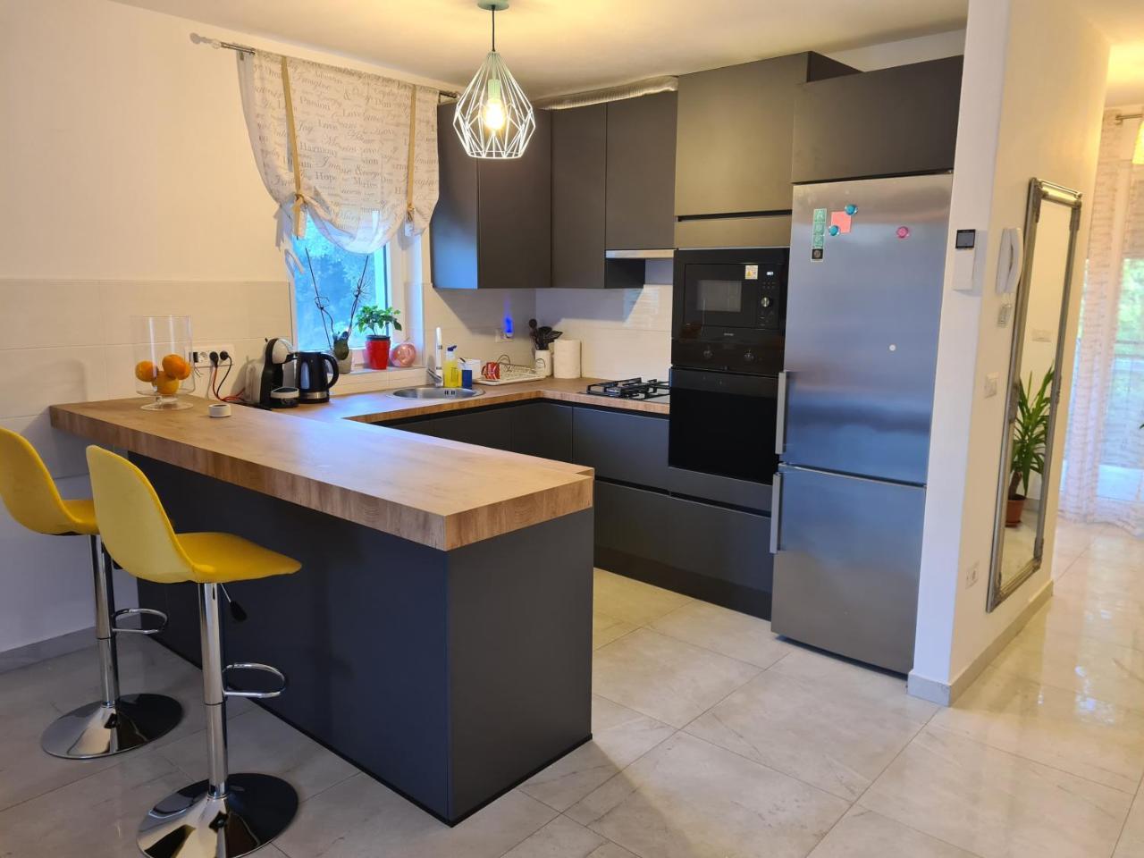 Studio Apartment Doris