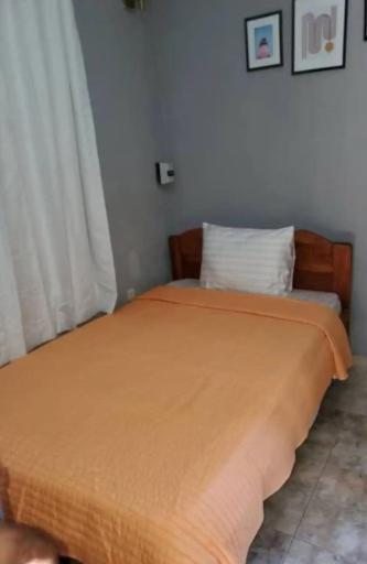 Saturn Central Lux Studio