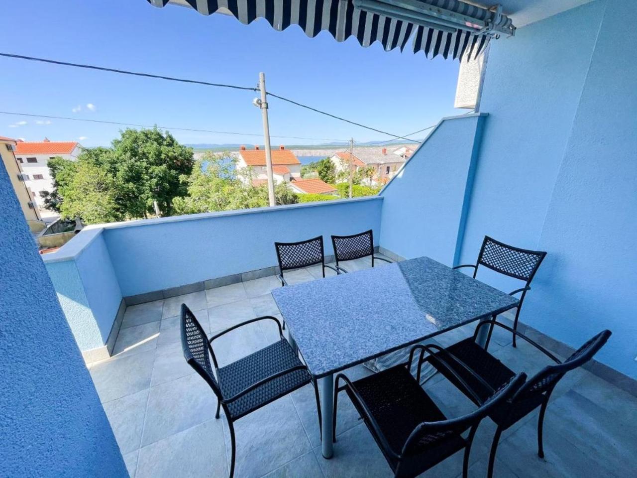 Apartment With Sea View In Jadranovo 75 M Terrace