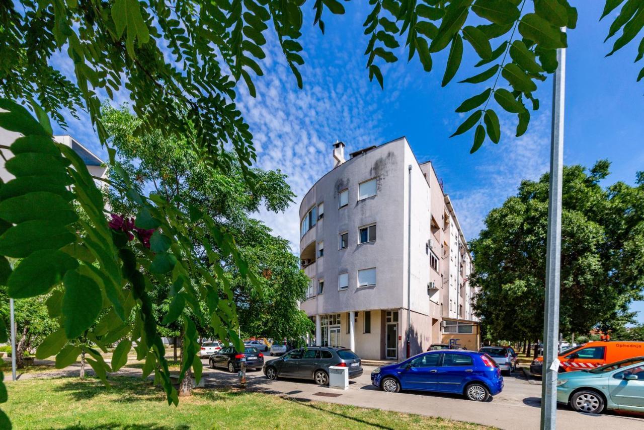 Dijana Apartment 1 Bdr With Balcony