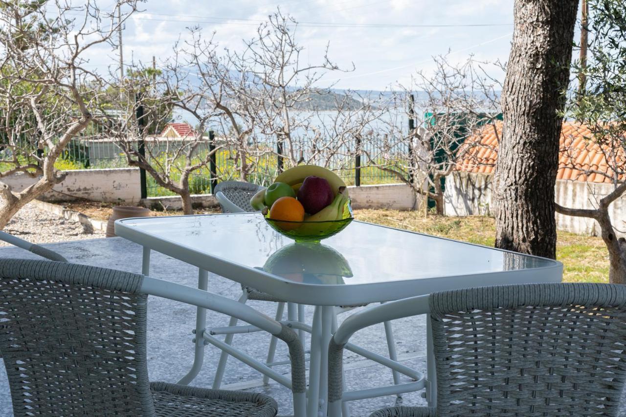 Xeno Bayview Apartment Salamina