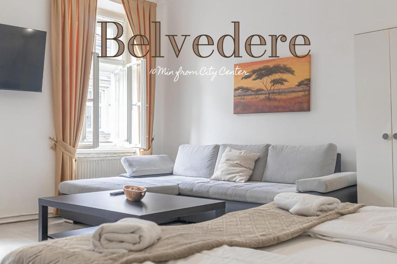 Stunning Apartment Ideal For 3 People