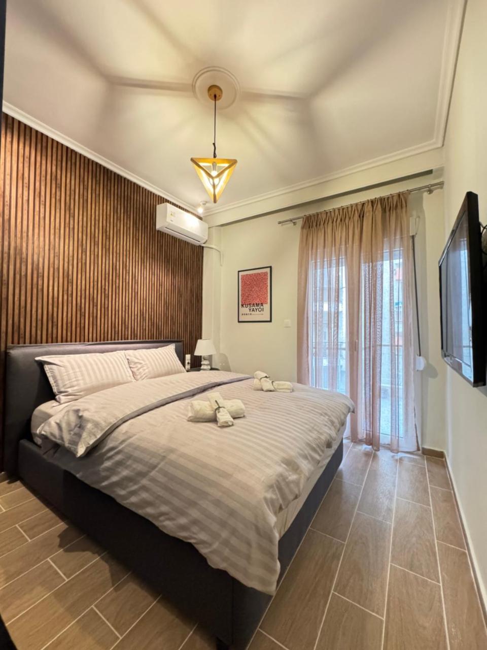 Koi Apartment Toumba Skg