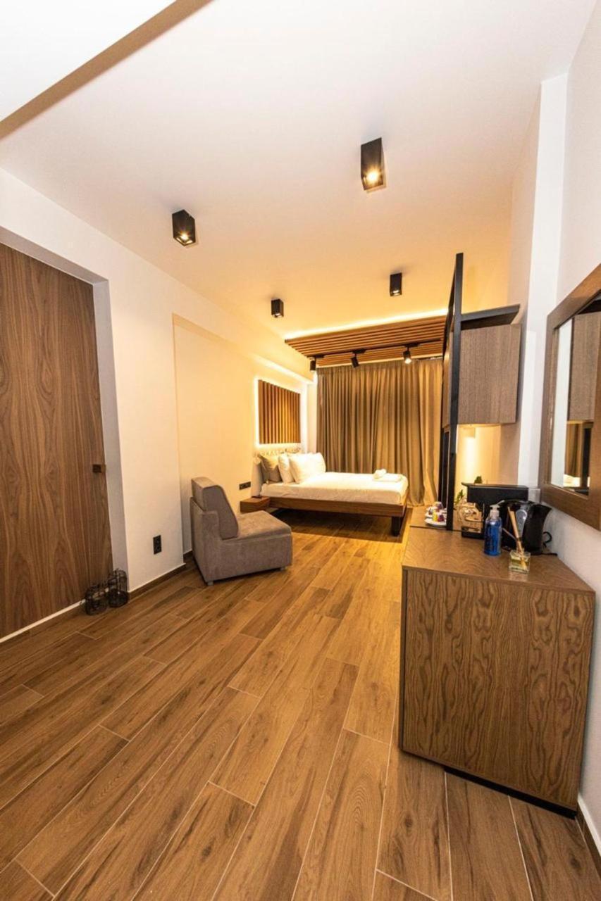 Acropolis View 302 by Pantheon