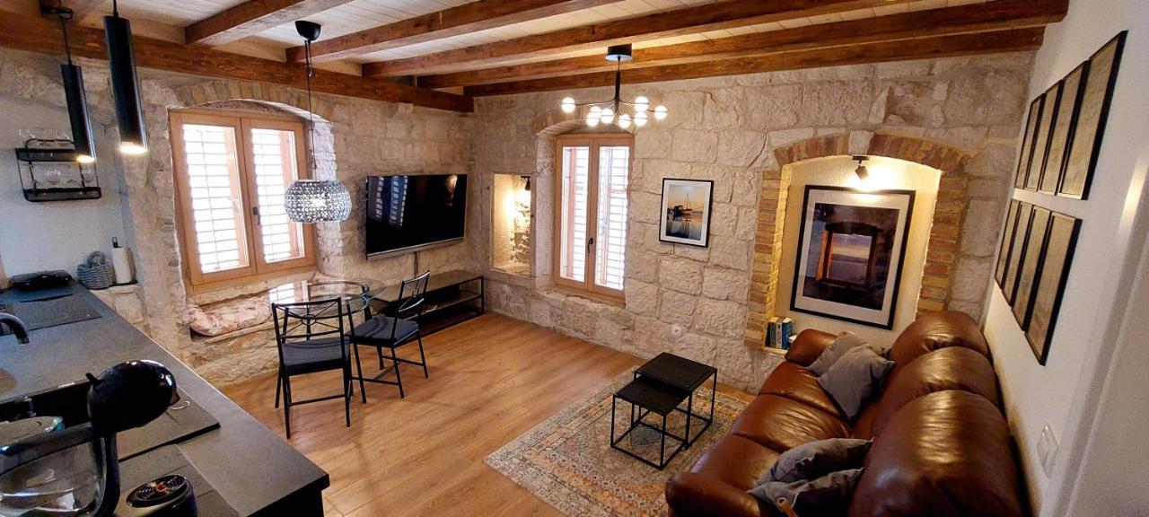 Magical Oasis For Two In Korcula Old Town